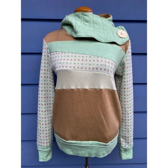 Mint Cookie Upcycled Hoodie with Pockets Sweatshirt One of a Kind MungoCrafts - Picture 4 of 6